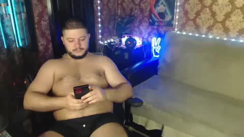 Snapshot of the_avengersgth chatting on October 28, 2:59 am thor lord online show from October 28, 2:59 am