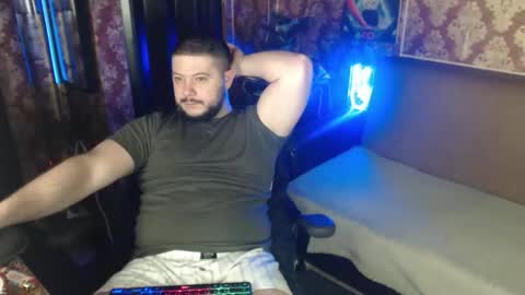 Snapshot of the_avengersgth chatting on April 21, 1:42 am thor lord online show from April 21, 1:42 am