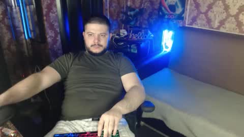 Snapshot of the_avengersgth chatting on April 21, 2:51 am thor lord online show from April 21, 2:51 am