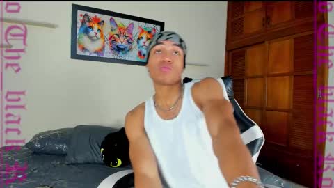 Snapshot of the_black30 chatting on February 10, 8:35 pm big boy online show from February 10, 8:35 pm