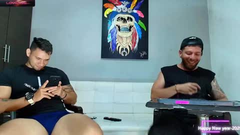 SCOTT  THEO  KAMERON  GENDERSON online show from February 4, 10:45 pm