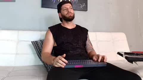 SCOTT  THEO  KAMERON  GENDERSON online show from February 28, 9:12 pm