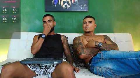 SCOTT  THEO  KAMERON  GENDERSON online show from March 10, 9:53 pm