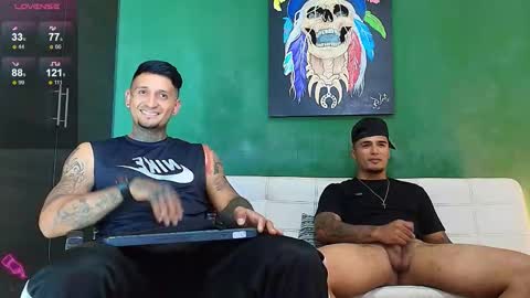 SCOTT  THEO  KAMERON  GENDERSON online show from March 13, 8:26 pm