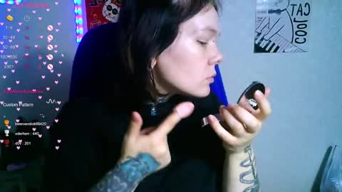 the_ice_owl online show from November 8, 5:40 am