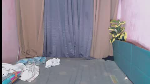 the_ladyboy_nextdoor69 online show from May 7, 7:08 pm