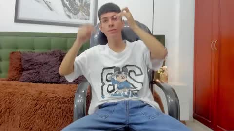   T H E    M A R K   K I N G online show from January 14, 5:40 pm