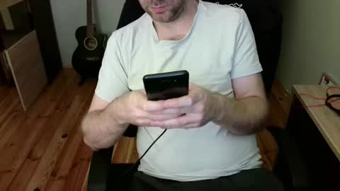 Snapshot of the_naked_pianists chatting on February 14, 5:46 pm Stephan 34 Cassandra 25 online show from February 14, 5:46 pm