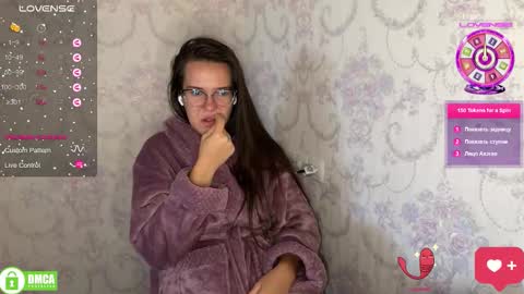 Snapshot of the_princese chatting on September 21, 9:00 am Alice online show from September 21, 9:00 am