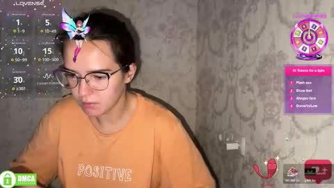 Snapshot of the_princese chatting on October 9, 12:03 pm Alice online show from October 9, 12:03 pm