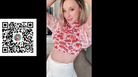 Snapshot of the_pussy_boulevard chatting on October 16, 1:06 am Anna online show from October 16, 1:06 am