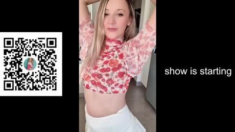 Snapshot of the_pussy_boulevard chatting on October 19, 8:20 pm Anna online show from October 19, 8:20 pm