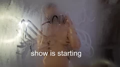 Snapshot of the_pussy_boulevard chatting on April 4, 1:15 am Anna online show from April 4, 1:15 am