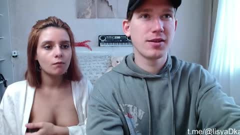 Snapshot of the_slutty_fox chatting on May 1, 10:31 am the_slutty_fox online show from May 1, 10:31 am