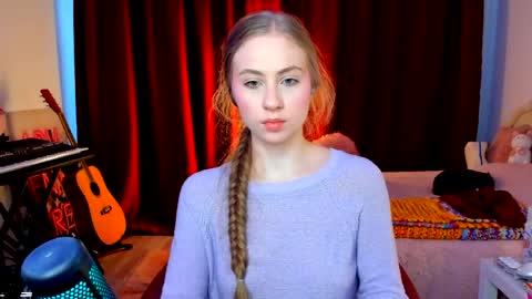 Ally    STREAMING ON TWITCH NOW Check my Twitter for updates online show from May 18, 4:07 am