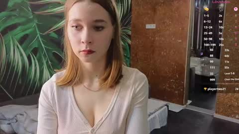 Vicky online show from March 1, 5:26 pm