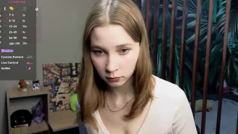 Vicky online show from March 30, 6:20 pm