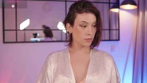 Thea online show from May 16, 12:40 am