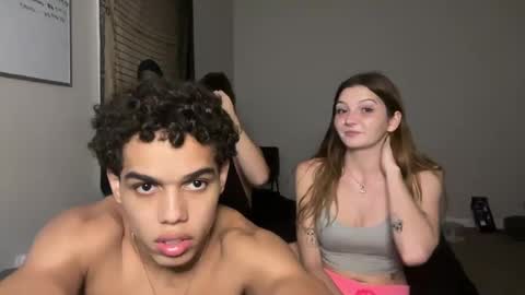 Snapshot of thebaileybrooks chatting on September 23, 1:52 am thebaileybrooks online show from September 23, 1:52 am