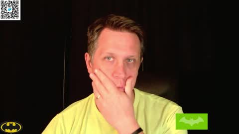 Snapshot of thebatandthecat10 chatting on April 28, 2:10 am ISABELLA or MATT online show from April 28, 2:10 am