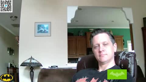 Snapshot of thebatandthecat10 chatting on May 6, 1:27 pm ISABELLA or MATT online show from May 6, 1:27 pm