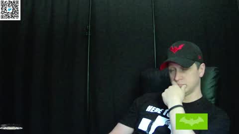 Snapshot of thebatandthecat10 chatting on May 8, 3:28 pm ISABELLA or MATT online show from May 8, 3:28 pm