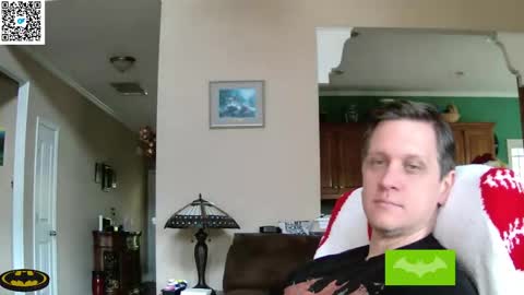 Snapshot of thebatandthecat10 chatting on May 12, 12:02 pm ISABELLA or MATT online show from May 12, 12:02 pm