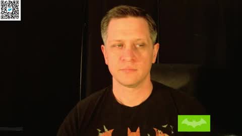 Snapshot of thebatandthecat10 chatting on May 14, 10:38 pm ISABELLA or MATT online show from May 14, 10:38 pm