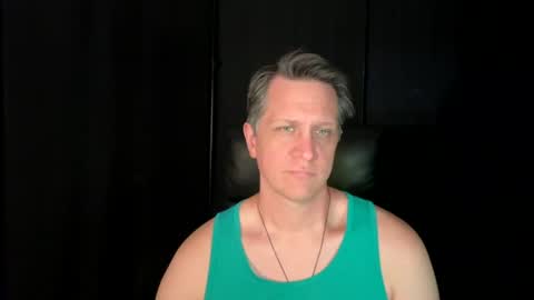 Snapshot of thebatandthecat10 chatting on June 27, 5:51 pm ISABELLA or MATT online show from June 27, 5:51 pm