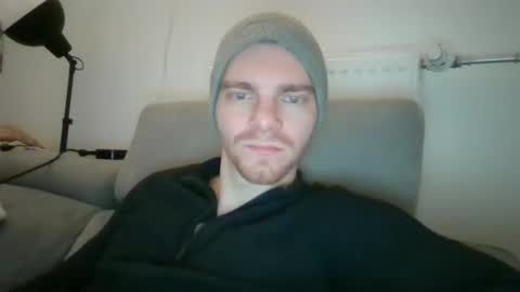 thebatguuy online show from December 14, 5:14 pm