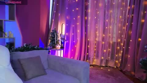 Lucy online show from January 13, 11:15 am