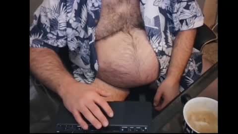 Snapshot of thebearking69 chatting on February 8, 3:59 pm The Bear King online show from February 8, 3:59 pm