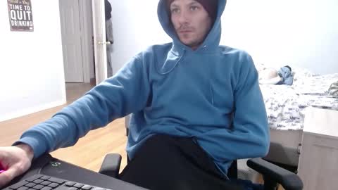 Snapshot of thebigbamboo26 chatting on December 20, 6:59 pm thebigbamboo26 online show from December 20, 6:59 pm