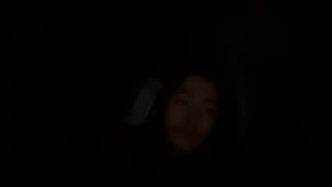 Snapshot of thebirdman1902 chatting on May 2, 4:06 am thebirdman1902 online show from May 2, 4:06 am
