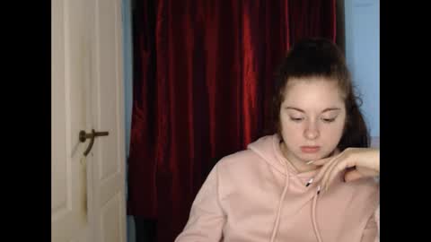 Snapshot of theblackdiamond194588 chatting on October 19, 9:10 am raissa online show from October 19, 9:10 am