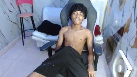 Snapshot of theblackflavor chatting on March 4, 8:37 pm Flavor online show from March 4, 8:37 pm