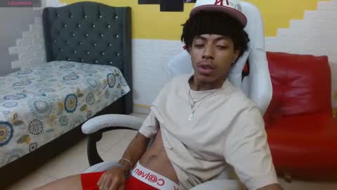 Snapshot of theblackflavor chatting on March 24, 3:39 pm Flavor online show from March 24, 3:39 pm