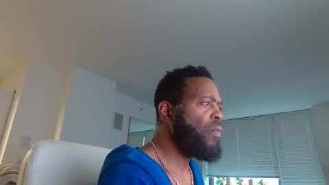 Snapshot of theblacklordmaster chatting on November 10, 1:21 pm theblacklordmaster online show from November 10, 1:21 pm