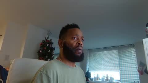 Snapshot of theblacklordmaster chatting on January 6, 3:27 pm theblacklordmaster online show from January 6, 3:27 pm