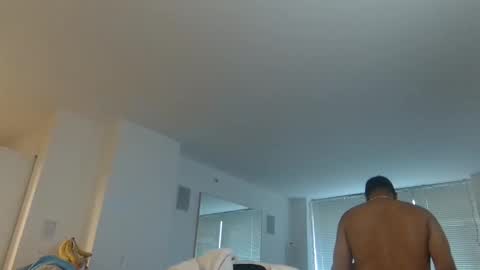 Snapshot of theblacklordmaster chatting on March 10, 1:38 pm theblacklordmaster online show from March 10, 1:38 pm