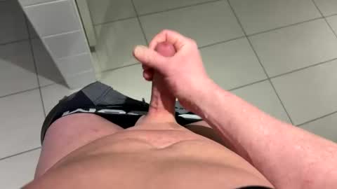 thebodythefeet online show from February 13, 3:19 pm