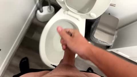 Snapshot of theboy0043 chatting on October 31, 11:11 am TheBoy online show from October 31, 11:11 am