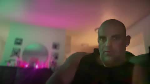 Snapshot of thebuzz777 chatting on October 20, 2:56 am theBuzz777 online show from October 20, 2:56 am