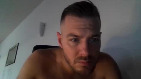 Snapshot of thecheekyalpha chatting on April 4, 12:20 am THE CHEEKY ALPHA online show from April 4, 12:20 am