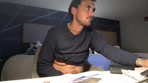 Snapshot of thecoryhall9109 chatting on October 30, 5:42 am thecoryhall9109 online show from October 30, 5:42 am