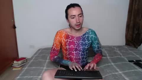 Miguel     online show from June 24, 1:26 am