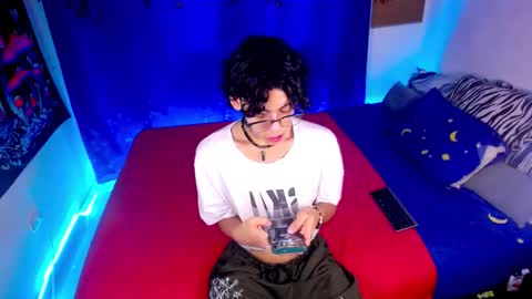 ethan online show from February 2, 10:08 pm