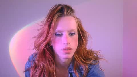 Snapshot of thedollxxxperience chatting on December 29, 8:04 pm Yolanda online show from December 29, 8:04 pm