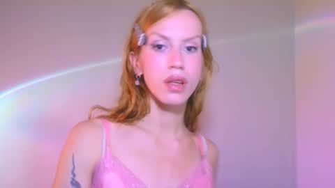 Yolanda online show from November 23, 7:13 pm