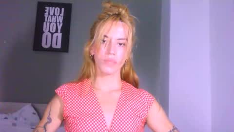 Yolanda online show from March 22, 2:09 pm